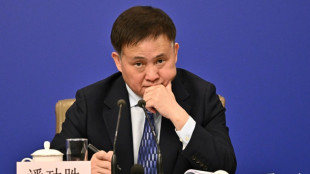 China reduce un tipo de inter&eacute;s clave en busca de impulsar su d&eacute;bil econom&iacute;a