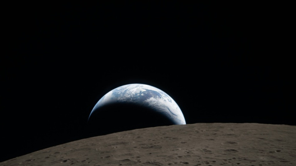 La Nasa publie la photo d'un sublime coucher de Terre, les astronautes d'Art&eacute;mis sur le retour