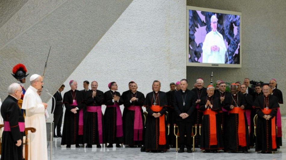 El papa lanza un mensaje a favor del di&aacute;logo y la unidad ante la curia
