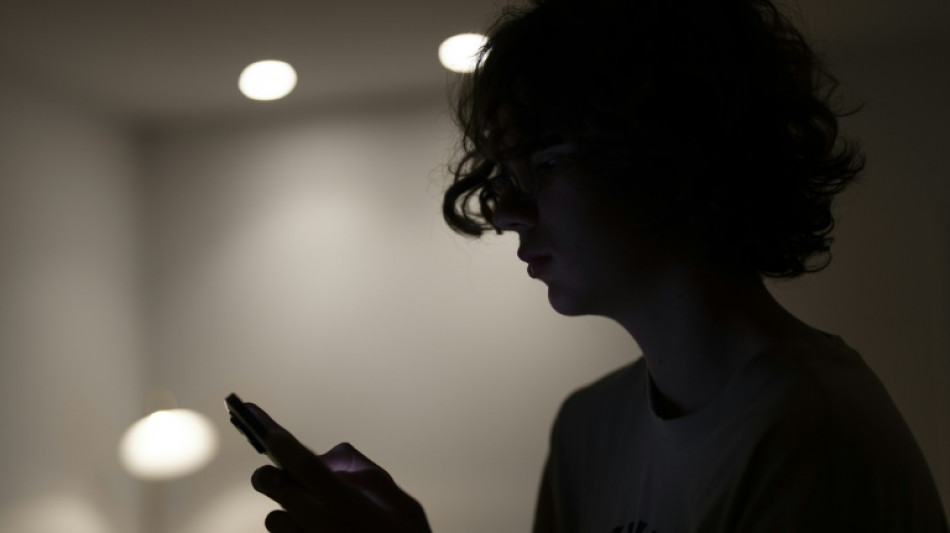 Turn off addictive features on social media for children, say EU lawmakers