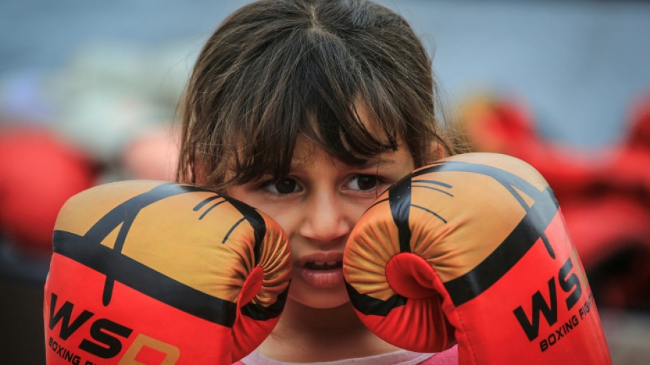 Da guerra ao ringue: o boxe como terapia para meninas e adolescentes em Gaza