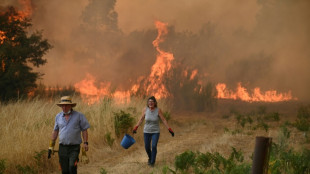 Incêndios causam primeira morte em Portugal, Espanha fica em alerta