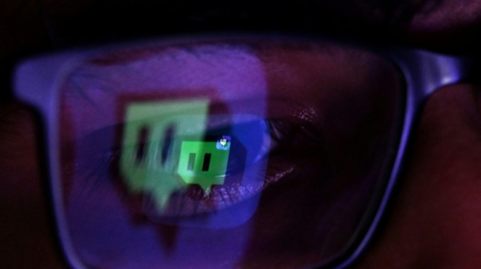 Social media use on the rise among Australian under-16s after ban: data