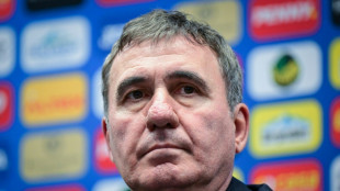 Hagi, nuevo seleccionador de Ruman&iacute;a, quiere "ganar todos los partidos"