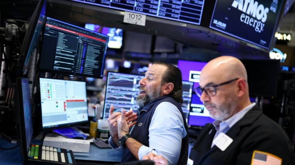 Wall Street: nouveaux records du S&P 500 et du Nasdaq face aux espoirs de paix au Moyen-Orient