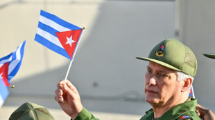 Dirigentes comunistas cubanos discutem reformas econ&ocirc;micas sob press&atilde;o dos EUA