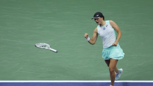 Swiatek downs Sabalenka to reach US Open final