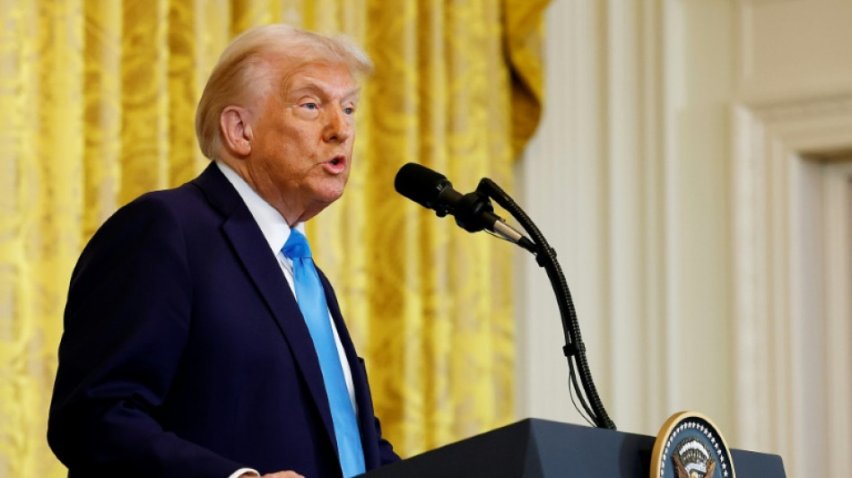 Au&szlig;enhandelsdefizit der USA steigt 2024 auf fast 920 Milliarden Dollar