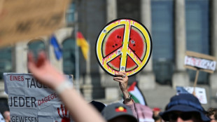 La Defensa Civil de Gaza informa de cerca de 20 muertos por ataques israel&iacute;es