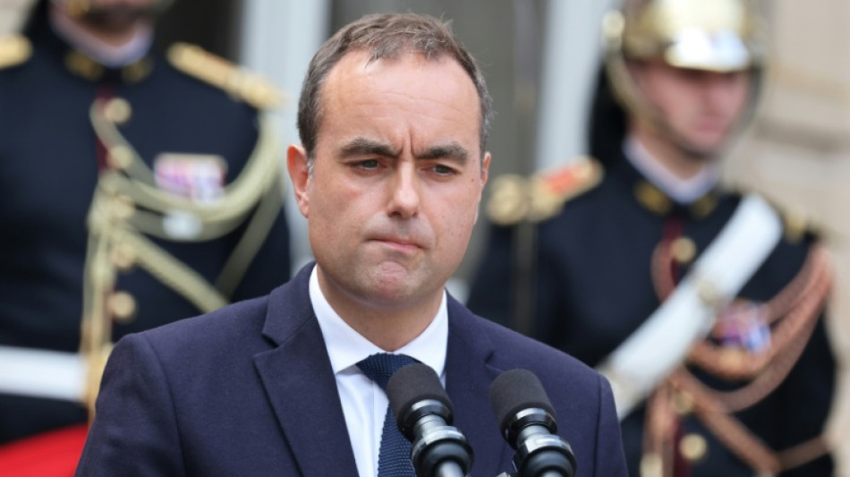 Lecornu annonce une "amélioration de la retraite des femmes", pas suffisant pour les syndicats