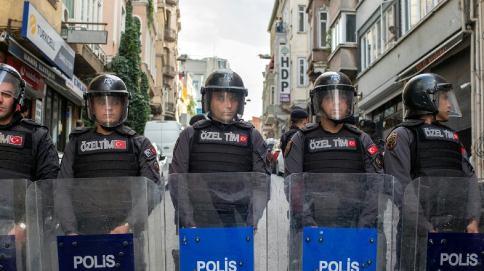 Onda de deten&ccedil;&otilde;es na Turquia ap&oacute;s atentado em Ancara