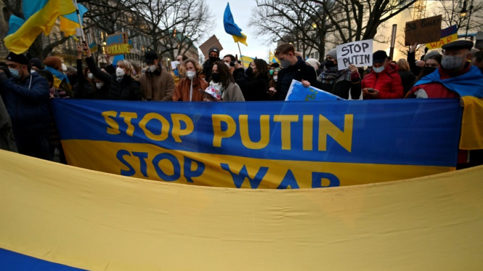 Los mercados mundiales viven un jueves negro por ofensiva rusa en Ucrania
