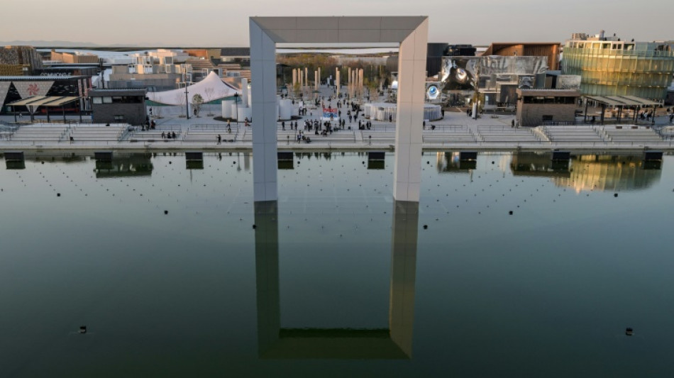 Bacteria cancels water shows at Japan's World Expo