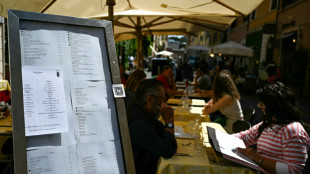 Dans les restaurants autour du Vatican, carbonara et burrata pris&eacute;es des cardinaux