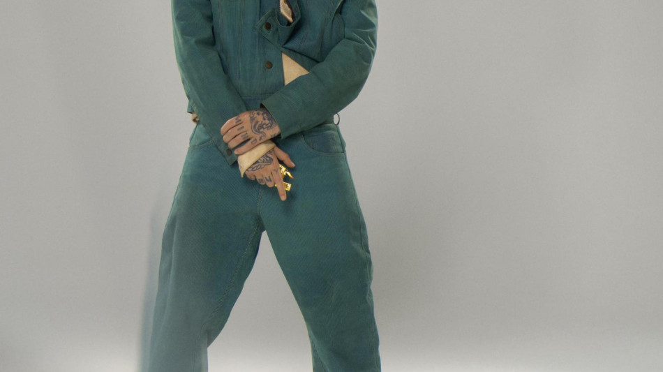 Fred De Palma torna a far ballare con Barrio Lambada