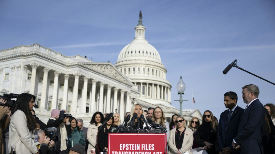 Le Congrès américain avance pour forcer la publication du dossier Epstein