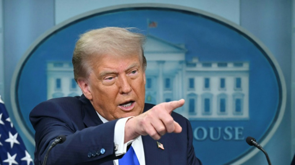 Trump diz que 'salvou' l&iacute;der do Ir&atilde; de morte 'horr&iacute;vel e vergonhosa'