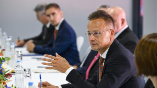 Ungheria, Trump? Non smetteremo acquisti di petrolio russo