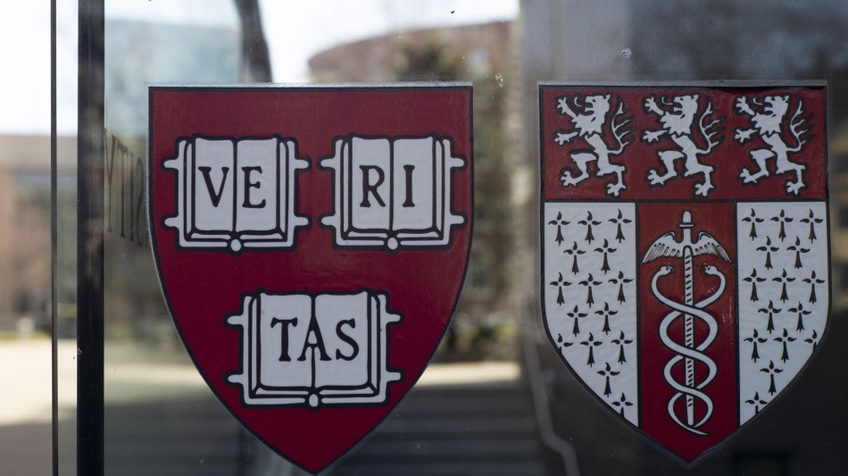 Trump ordina a scienziata anti-Tbc di interrompere le ricerche