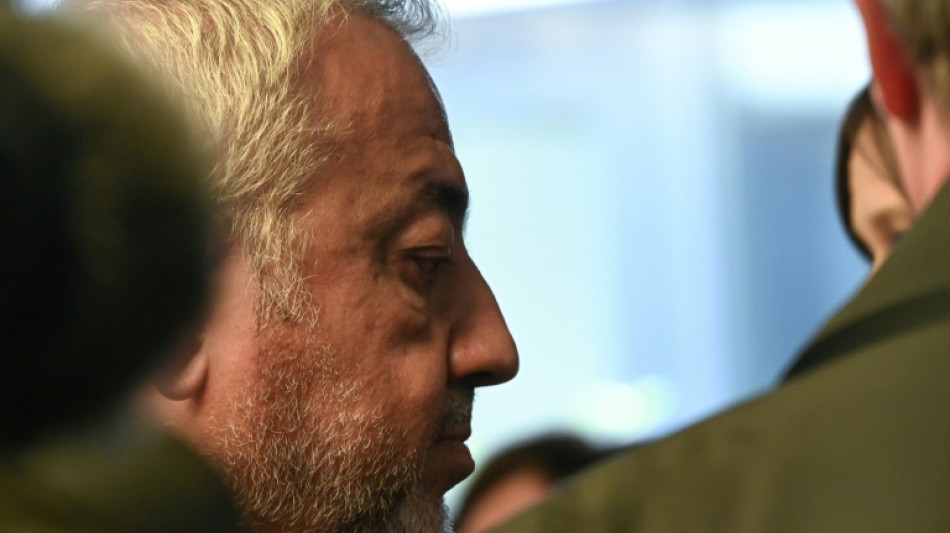 Soup&ccedil;ons d'abus de biens sociaux: l'homme d'affaires Michel Ohayon et d'ex-subordonn&eacute;s en garde &agrave; vue