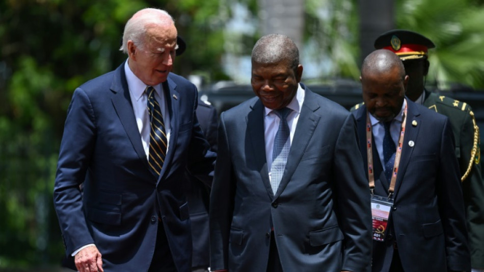 Biden visita Angola para reafirmar ambi&ccedil;&otilde;es americanas na &Aacute;frica