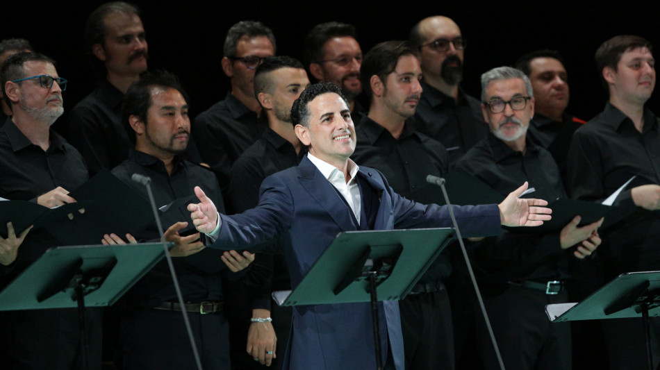 'Fl&ograve;rez 30', il tenore celebra con un recital al Rof 30 anni di carriera