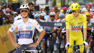 Tour: Evenepoel vince 5/a tappa, Pogacar &egrave; nuova maglia gialla