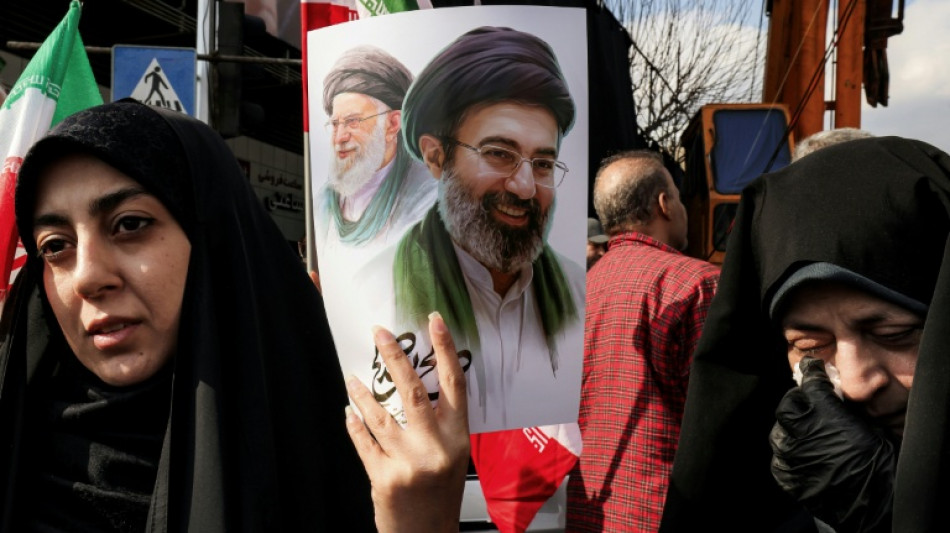 L'Iran se dit pr&ecirc;t &agrave; se battre "aussi longtemps que n&eacute;cessaire"