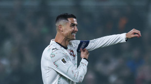Calcio: Cristiano Ronaldo, 'non smetto finche' non arrivo a 1.000 gol'