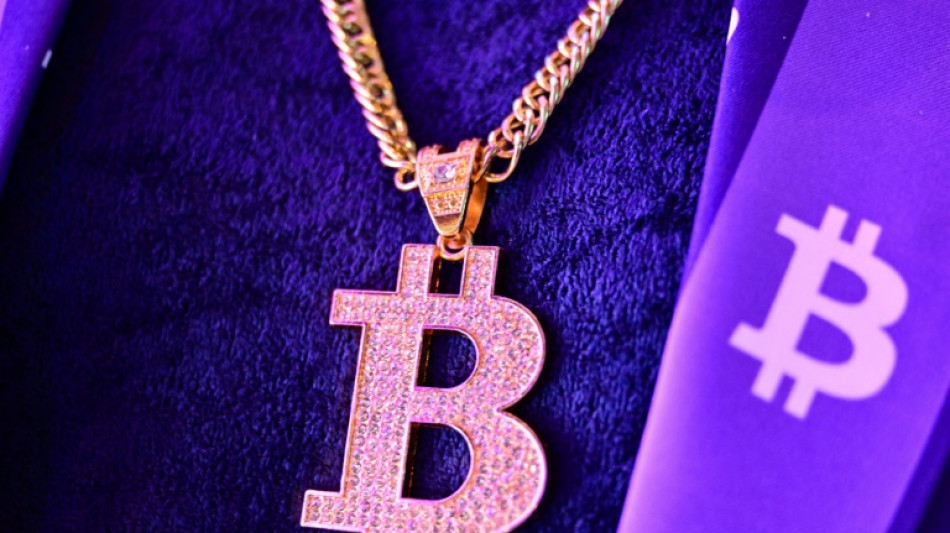 Câmara dos EUA aprova lei para regular criptomoedas