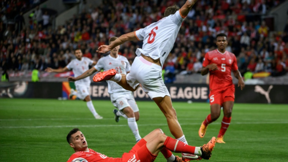 Espa&ntilde;a reacciona con sufrimiento ante Suiza