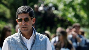 Trump choisit Kevin Warsh pour pr&eacute;sider la Fed, avec l'espoir de baisses de taux