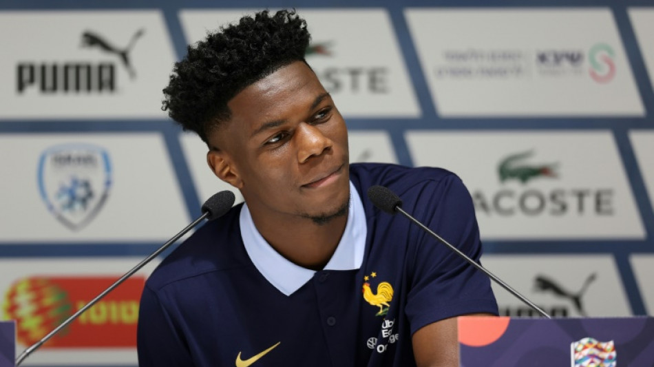 Equipe de France: Tchouam&eacute;ni monte en grade