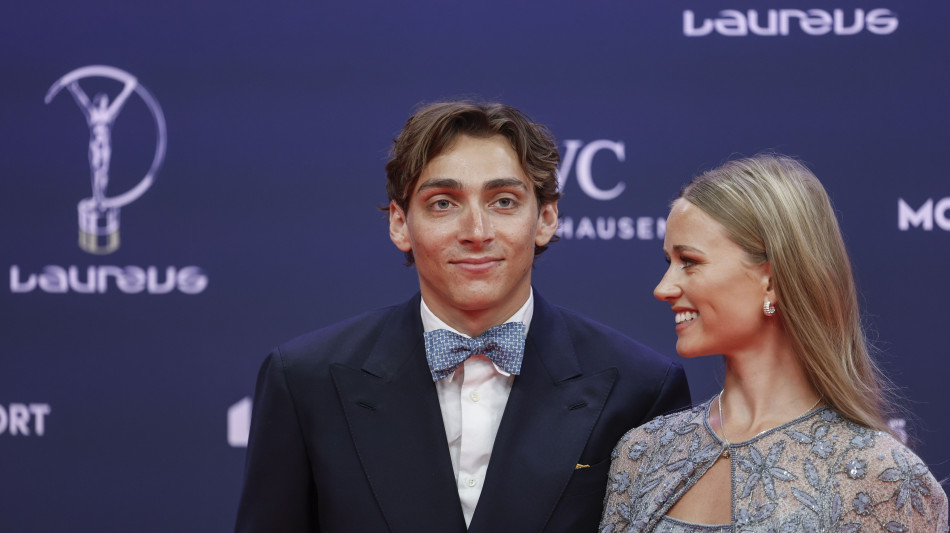 Laureus Awards incoronano Duplantis e Biles 'atleti dell'anno'