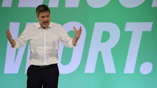 Habeck dringt auf Investitionspr&auml;mien f&uuml;r Unternehmen