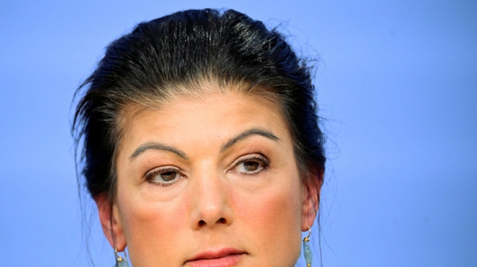 Wagenknecht gibt BSW-Vorsitz an de Masi ab - bleibt aber in Partei aktiv