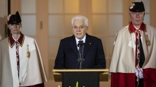 Mattarella nella Giornata mondiale del Rifugiato, opporre la forza della pace