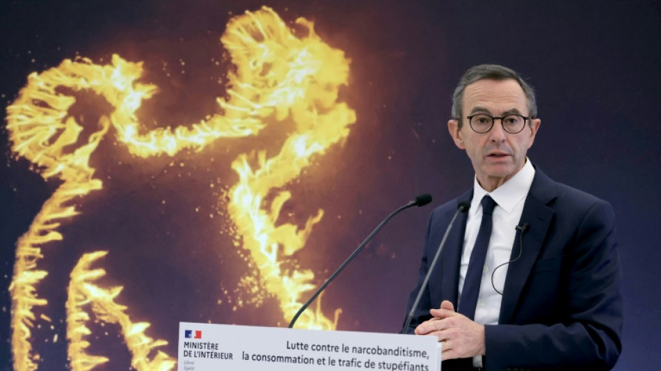 Fran&ccedil;a lan&ccedil;a campanha para culpabilizar usu&aacute;rios ap&oacute;s apreens&otilde;es recordes de coca&iacute;na