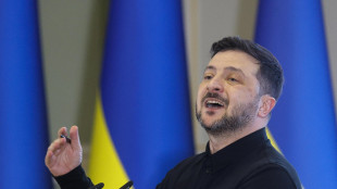 Zelensky, 'i raid russi dimostrano che Mosca non vuole la pace'