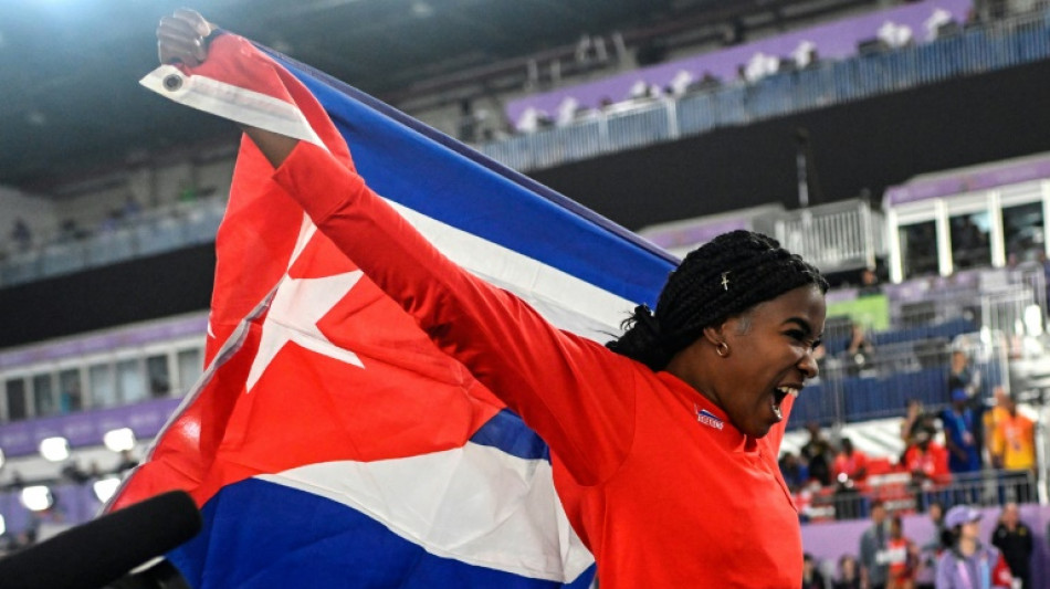P&eacute;rez y Povea firman un doblete cubano en el triple salto, Peleteiro bronce