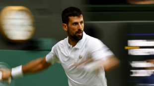 Tennis: Djokovic batte Kecmanovic, 100ma gara vinta a Wimbledon