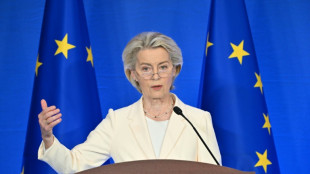 Trump avalia que há 50% de chances de alcançar acordo comercial com UE