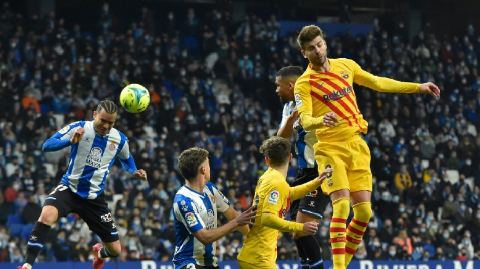 Luuk de Jong salva un punto para mantener al Barça en zona Champions
