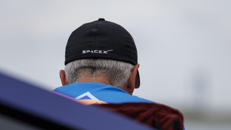 Luna, per la Nasa il lander di SpaceX non sarà pronto nel 2027