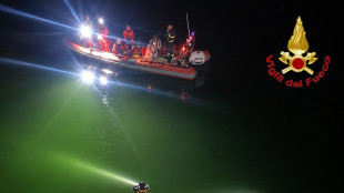 Tre 17enni morti in auto precipitata in un canale nel milanese