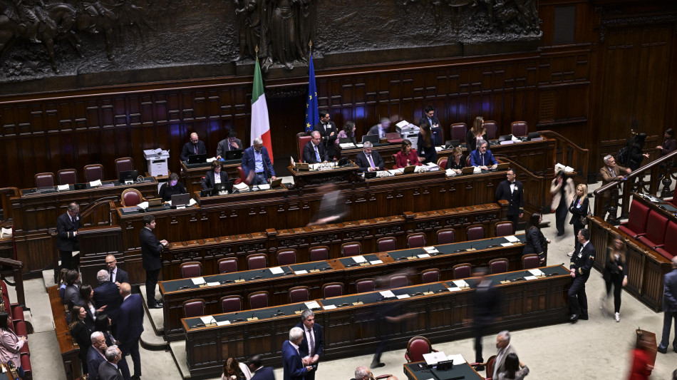 Nome del premier indicato nei programmi, passa l'emendamento