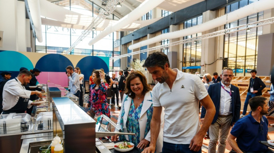 El restaurante de la Villa Ol&iacute;mpica no convence a todos