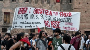 Minacce online a Lepore dopo gli scontri, il sindaco denuncia