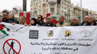 Cisjord&acirc;nia registra greves contra lei israelense de pena de morte para palestinos