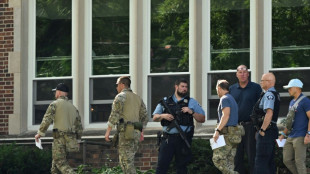 Atirador mata duas crian&ccedil;as e fere outras 17 pessoas em igreja nos EUA